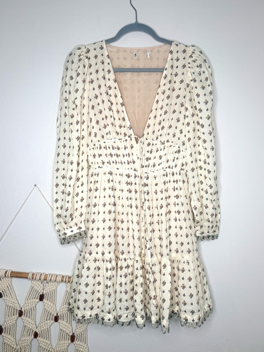 Rhode Dress Rhedyn Cream Floral Print Tie Front Stitching Accents sz 4 - Picture 2 of 9